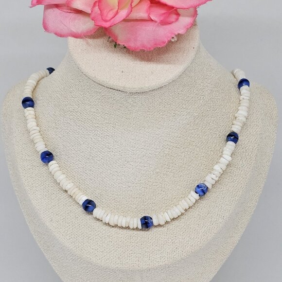 Real White Puka Shell Blue Glass Bead Necklace Surfer Choker 18" Surf Boho - Picture 6 of 9